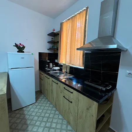 Apartment Anila's Roooms Garden View Sarande