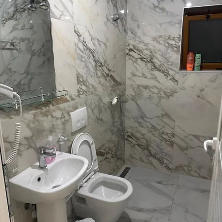 Anila's Roooms Garden View